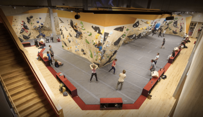 Annual Membership for Minimum Leutsch and ClimbAID T-Shirt - Image 2
